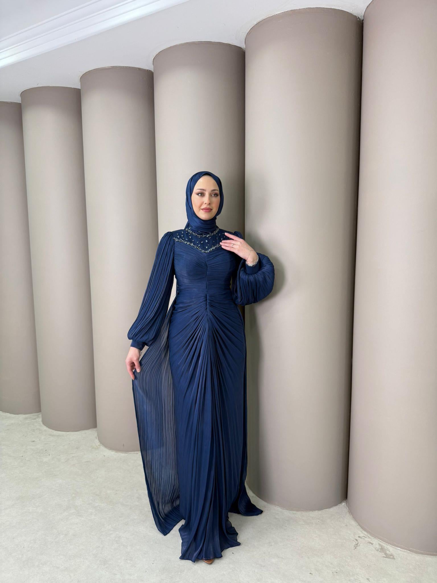 Abiye
Swan Abiye Lacivert