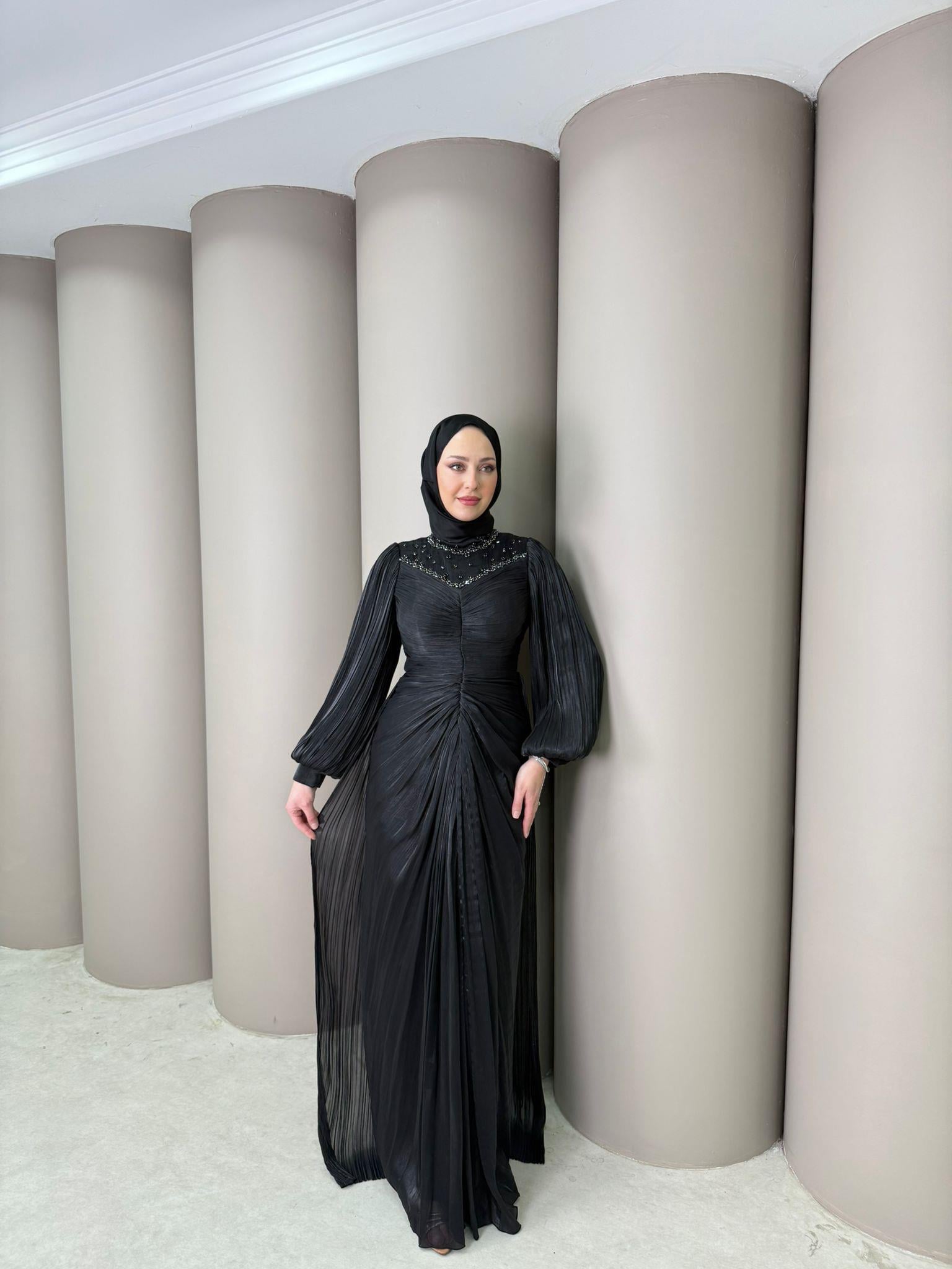 Abiye
Swan Abiye Siyah