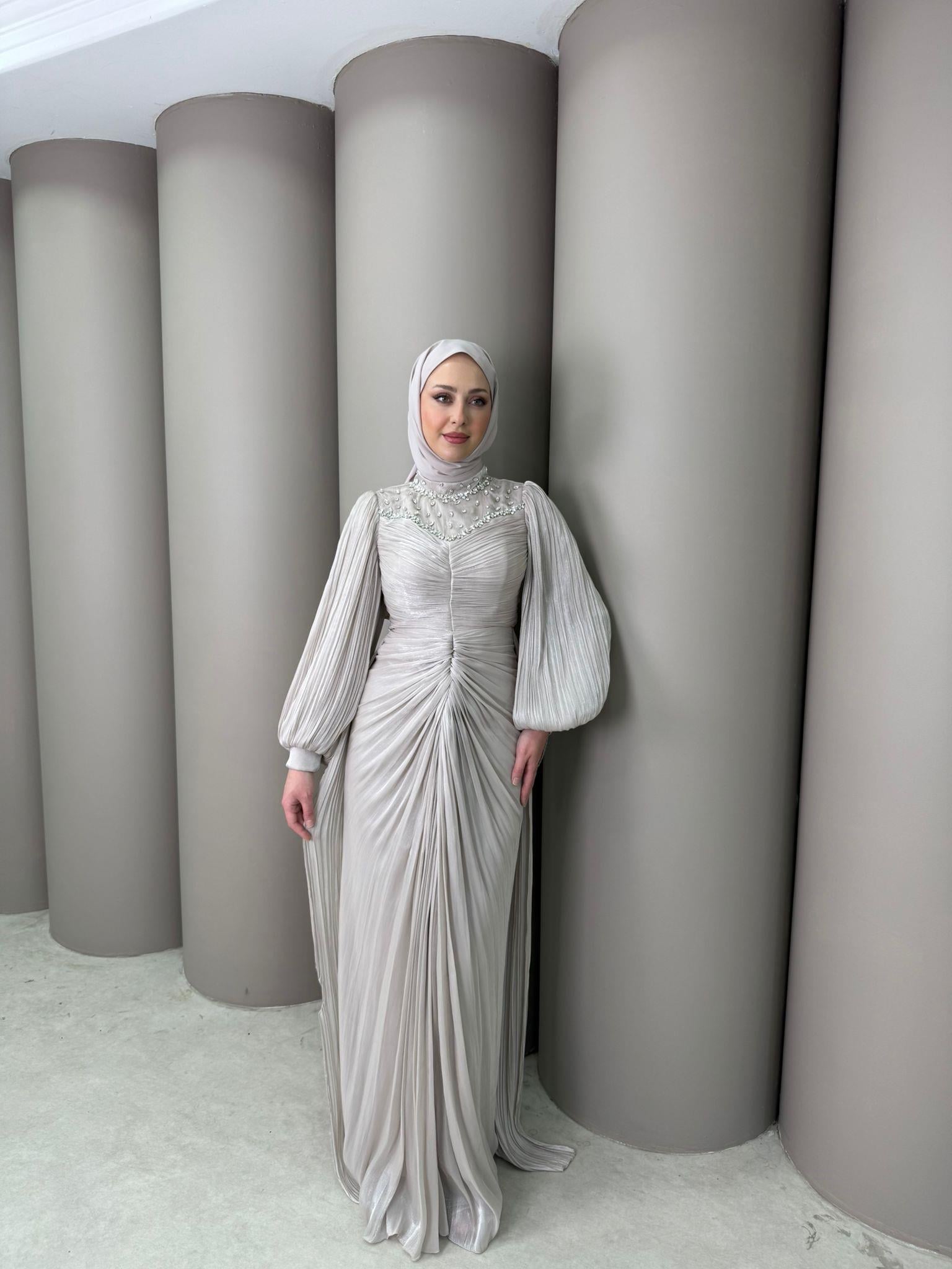 Abiye
Swan Abiye Taş