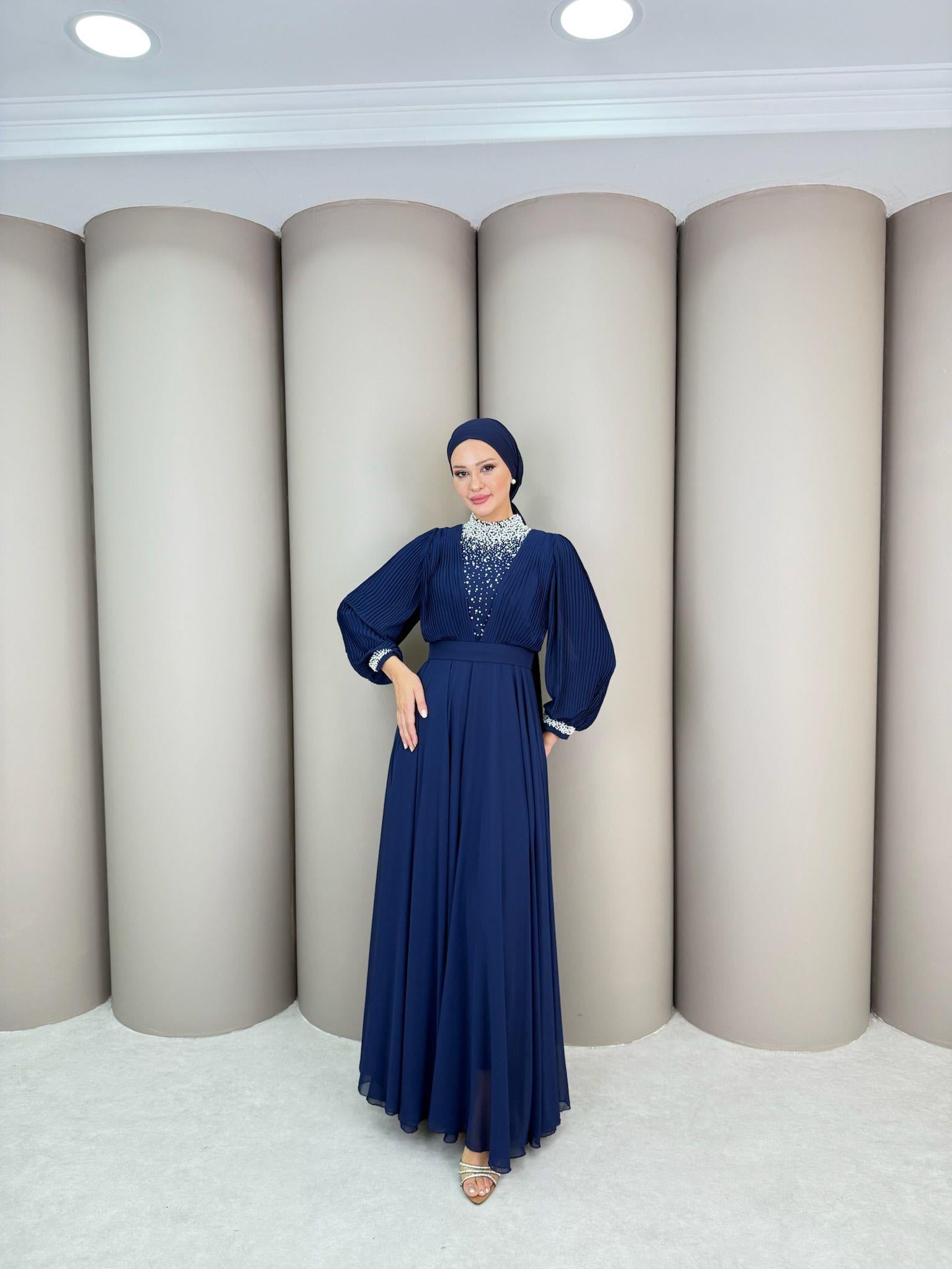 Abiye
Tilia Abiye Lacivert