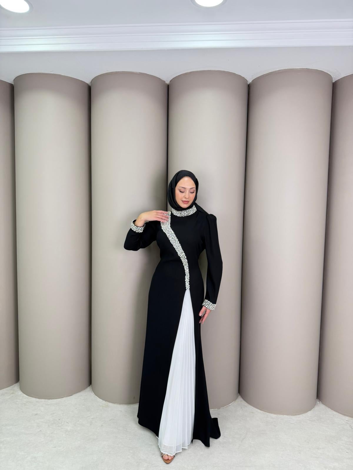 Abiye
Tutku Abiye Siyah