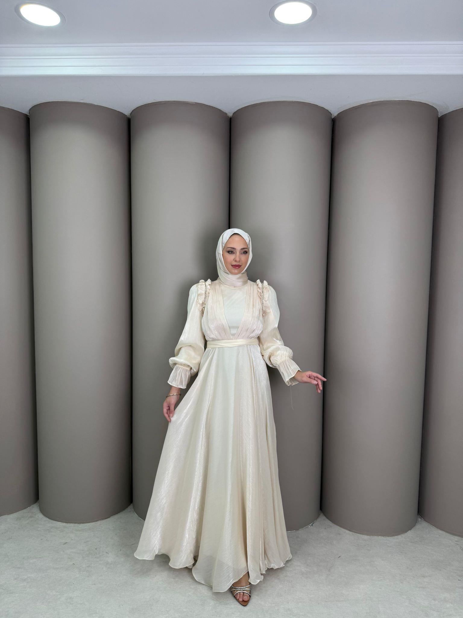 Abiye
Yağmur Abiye Krem