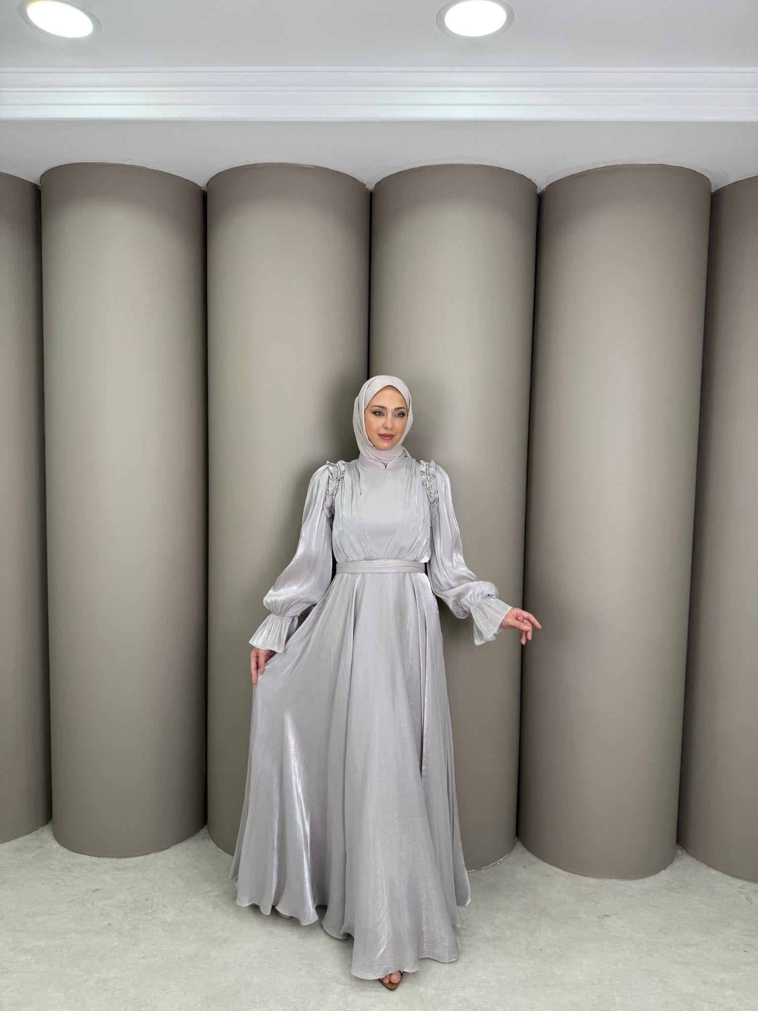 Abiye
Yağmur Abiye Taş