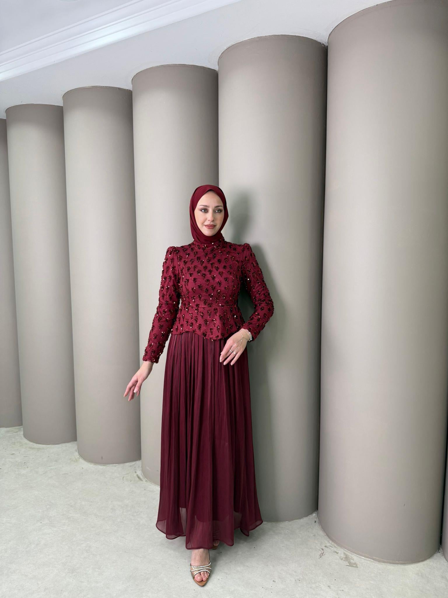 Abiye
Yeliz Abiye Bordo