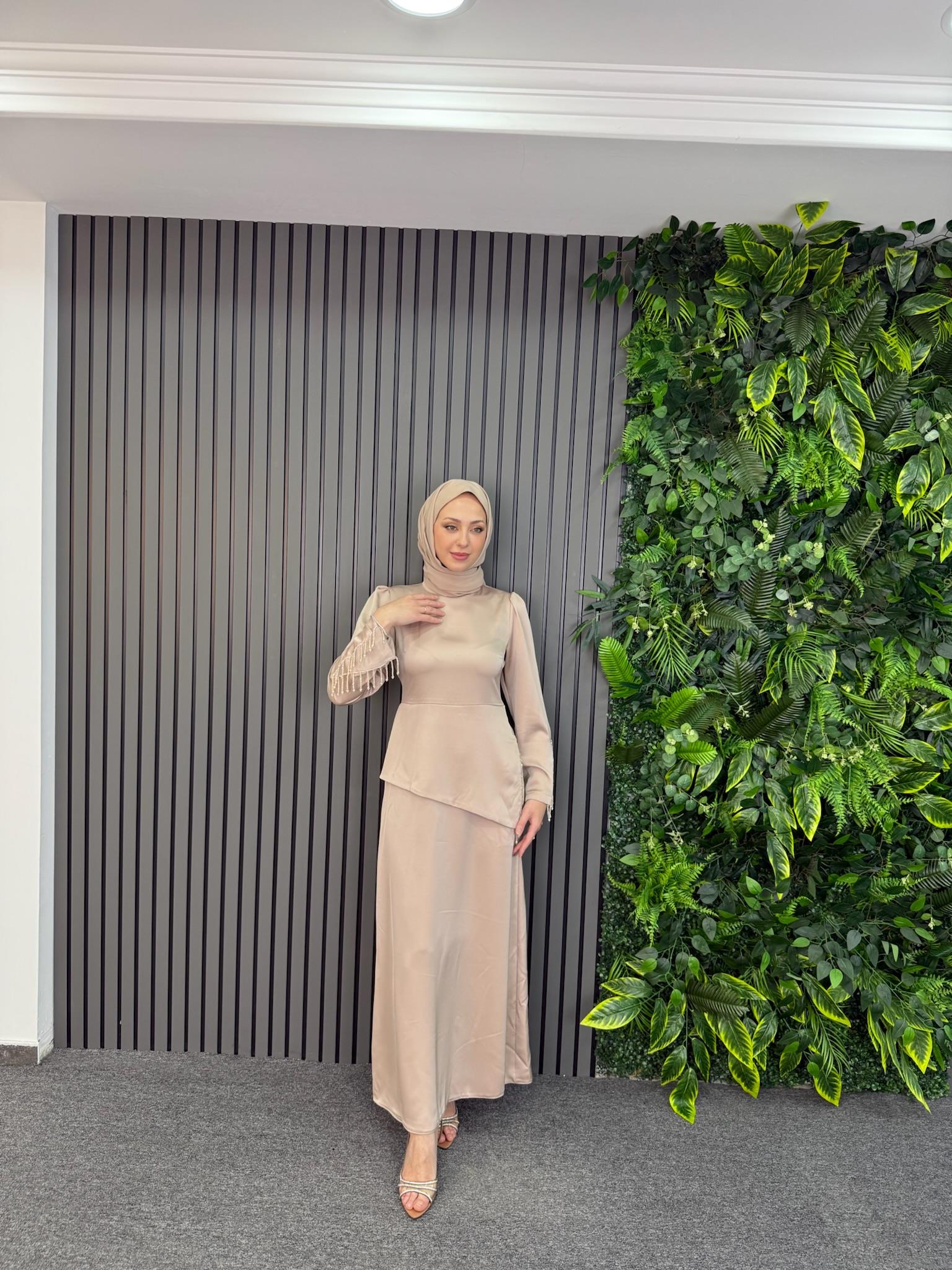 Elbise
Asude Elbise Taş