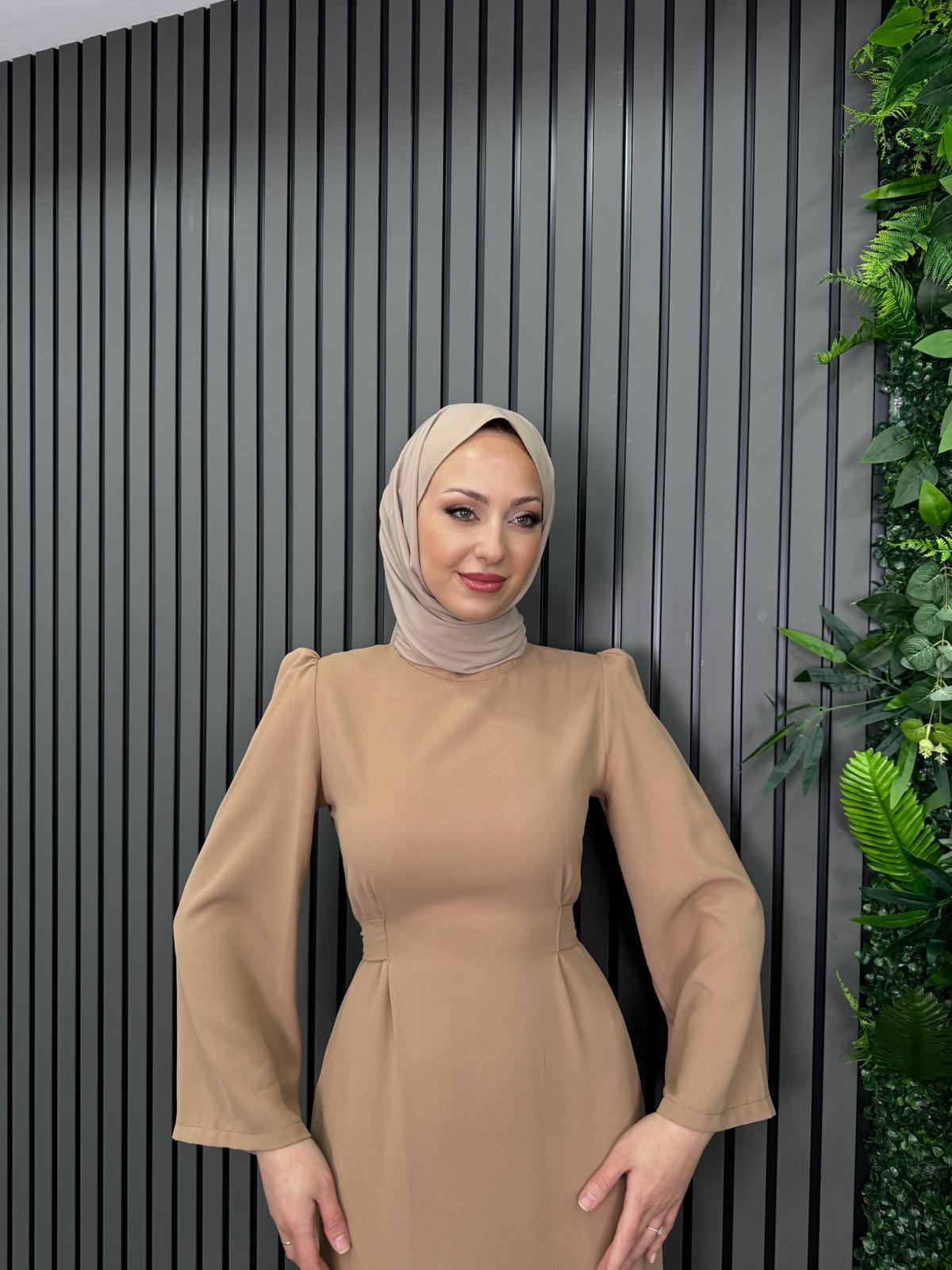 Elbise
Kendinden Kemerli Elbise Bej