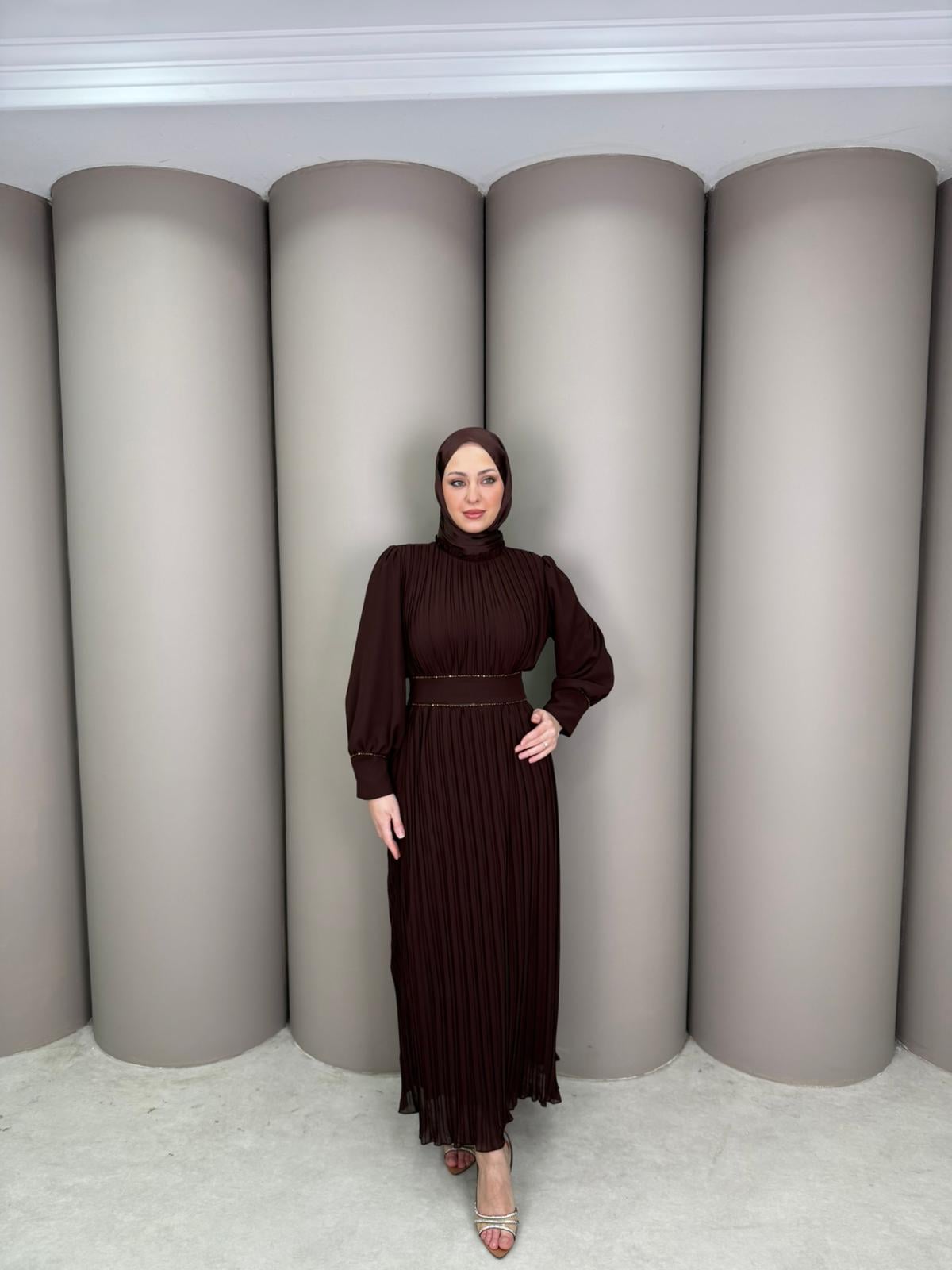 Elbise
Rüveyda Elbise Kahverengi