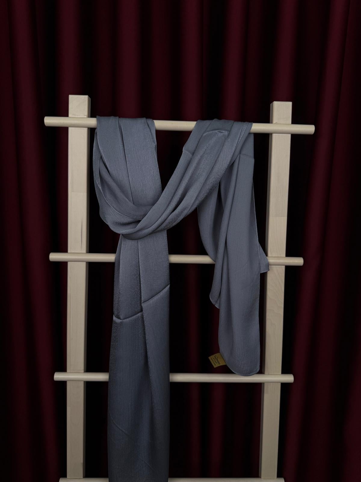 En Yeniler
Antrasit Rengi Şal