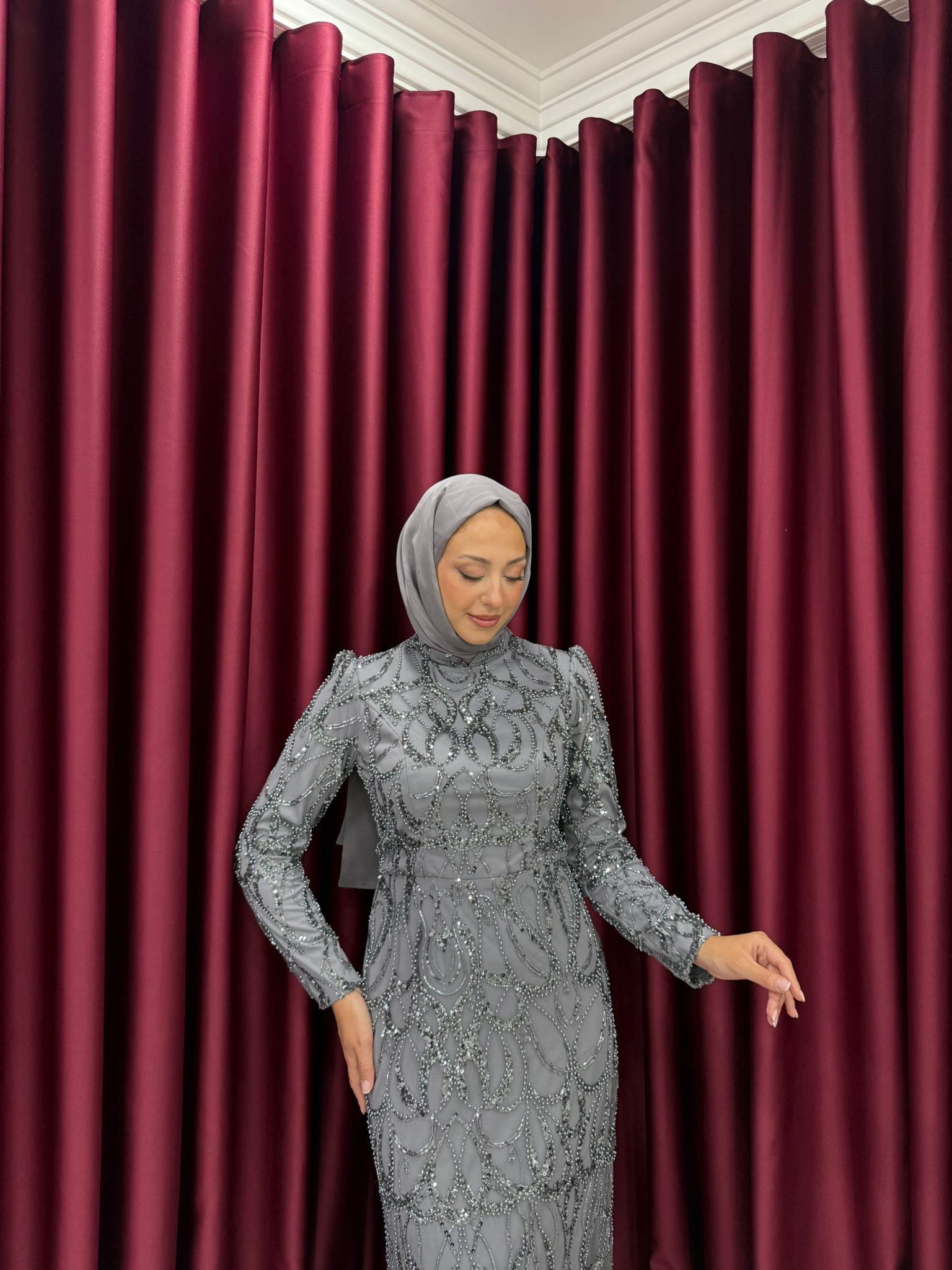 En Yeniler
Bade Abiye Gri