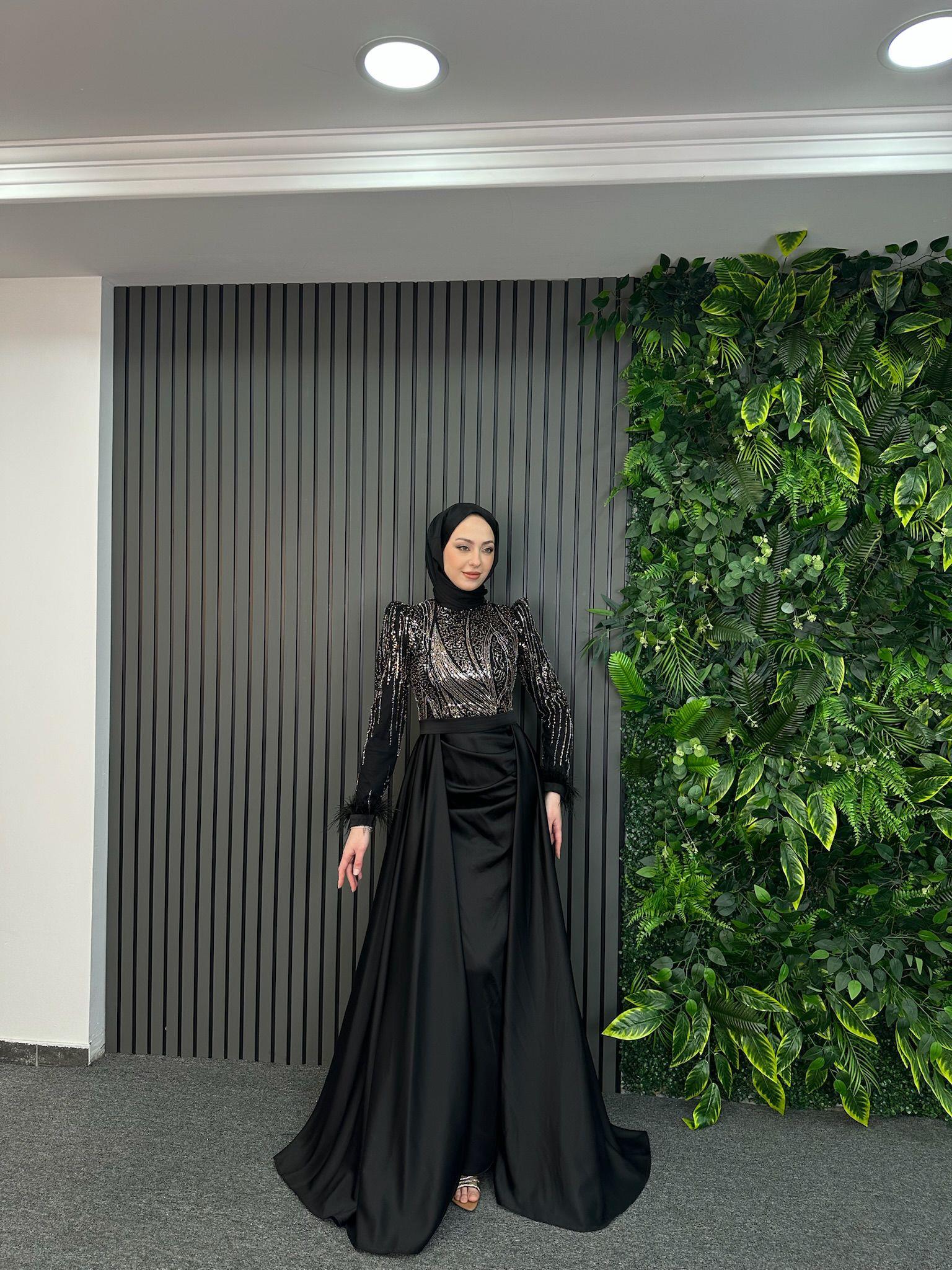 En Yeniler
Frezya Abiye Siyah