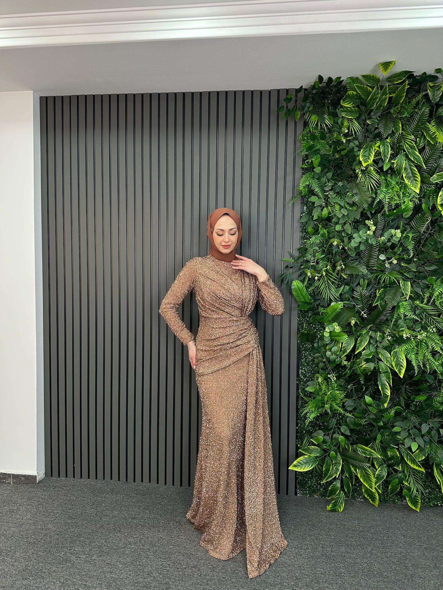 En Yeniler
Glow Abiye Gold