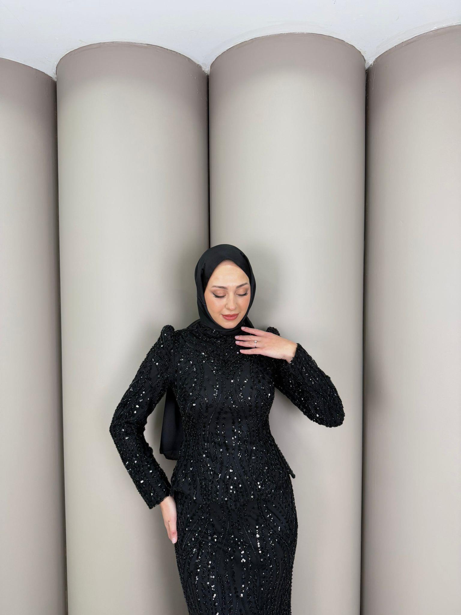 En Yeniler
Lamiya Takım Siyah