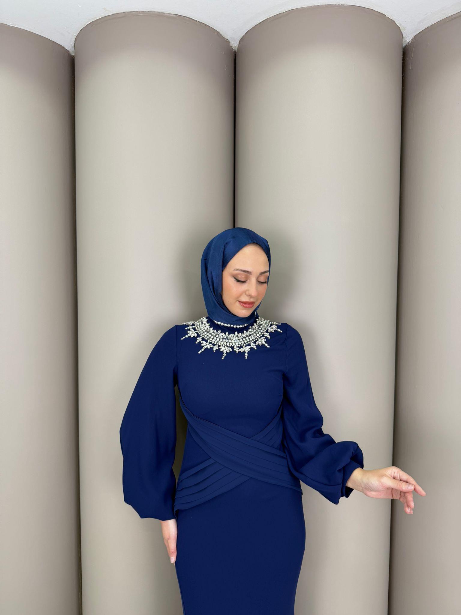 En Yeniler
Lara Abiye Lacivert