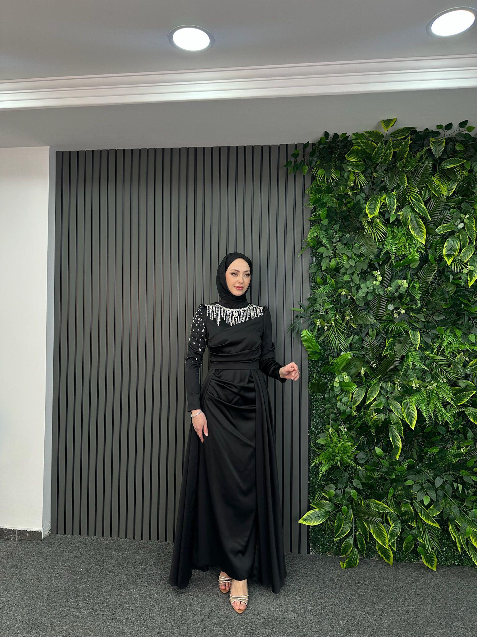 Giyim
Seren Abiye Siyah