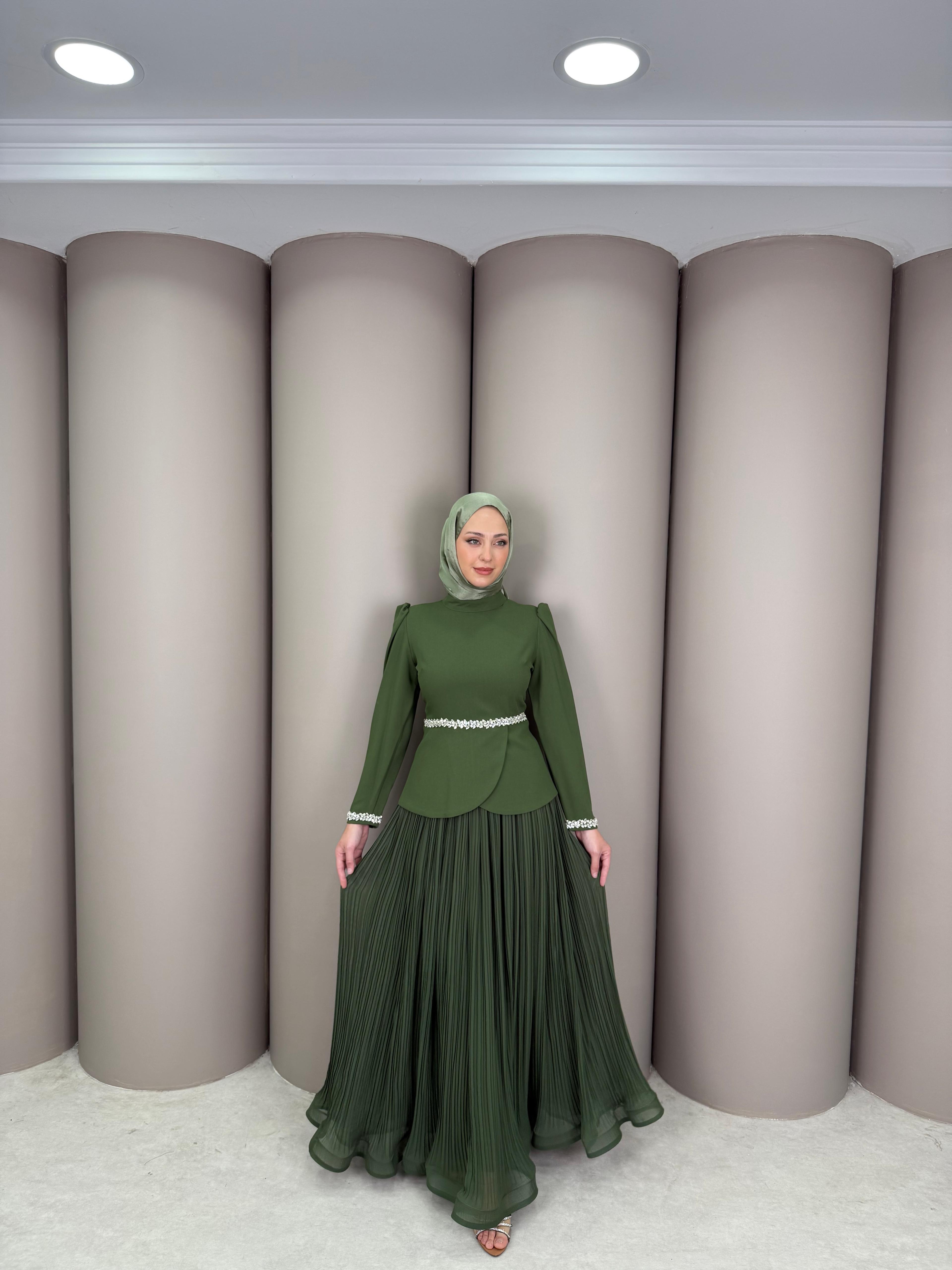 Takım
Melis Takım Haki Yeşil