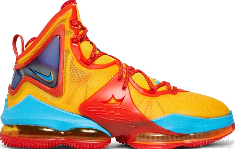 DC9342-800Space Jam x LeBron 19 ''Tune Squad''