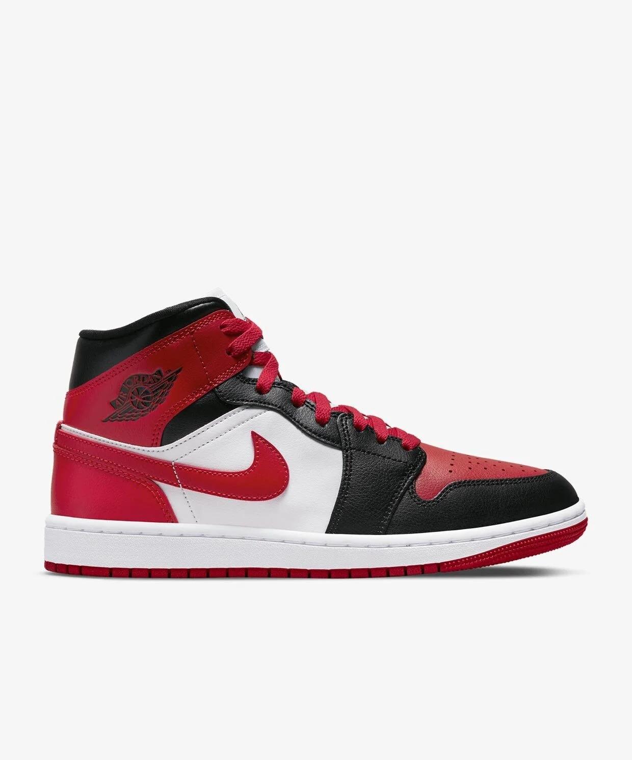 BQ6472-079Jordan 1 Mid 