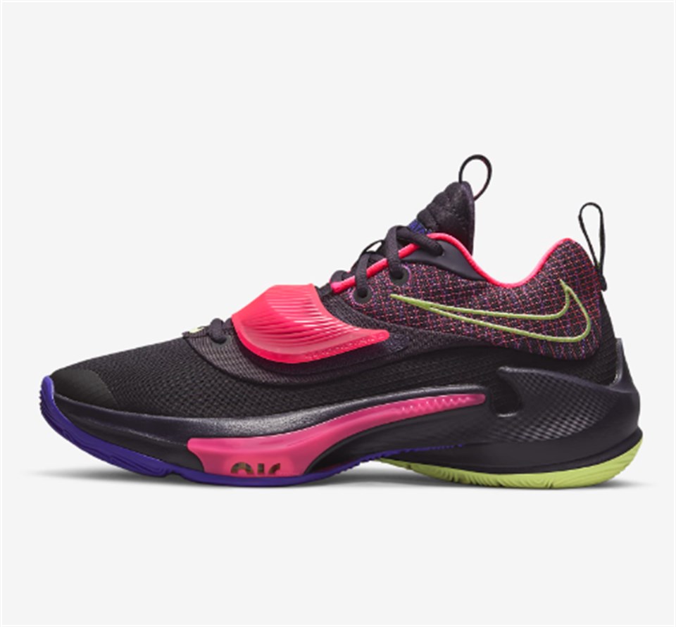 DA0694-500Nike Zoom Freak 3 