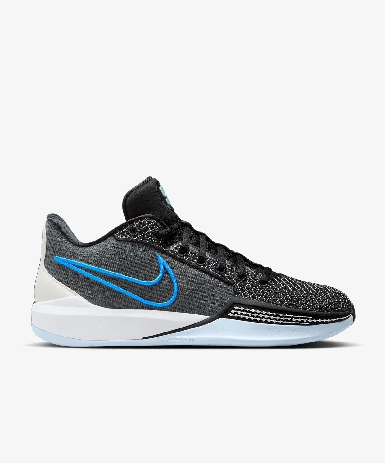 FQ3381-001Nike Sabrina 1 
