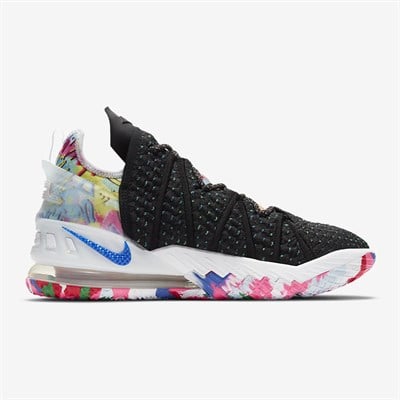 Nike LeBron 18 