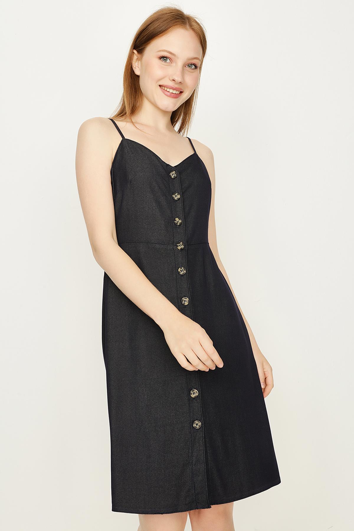 Kadın Askılı Düğmeli Mini Denim Elbise · 14