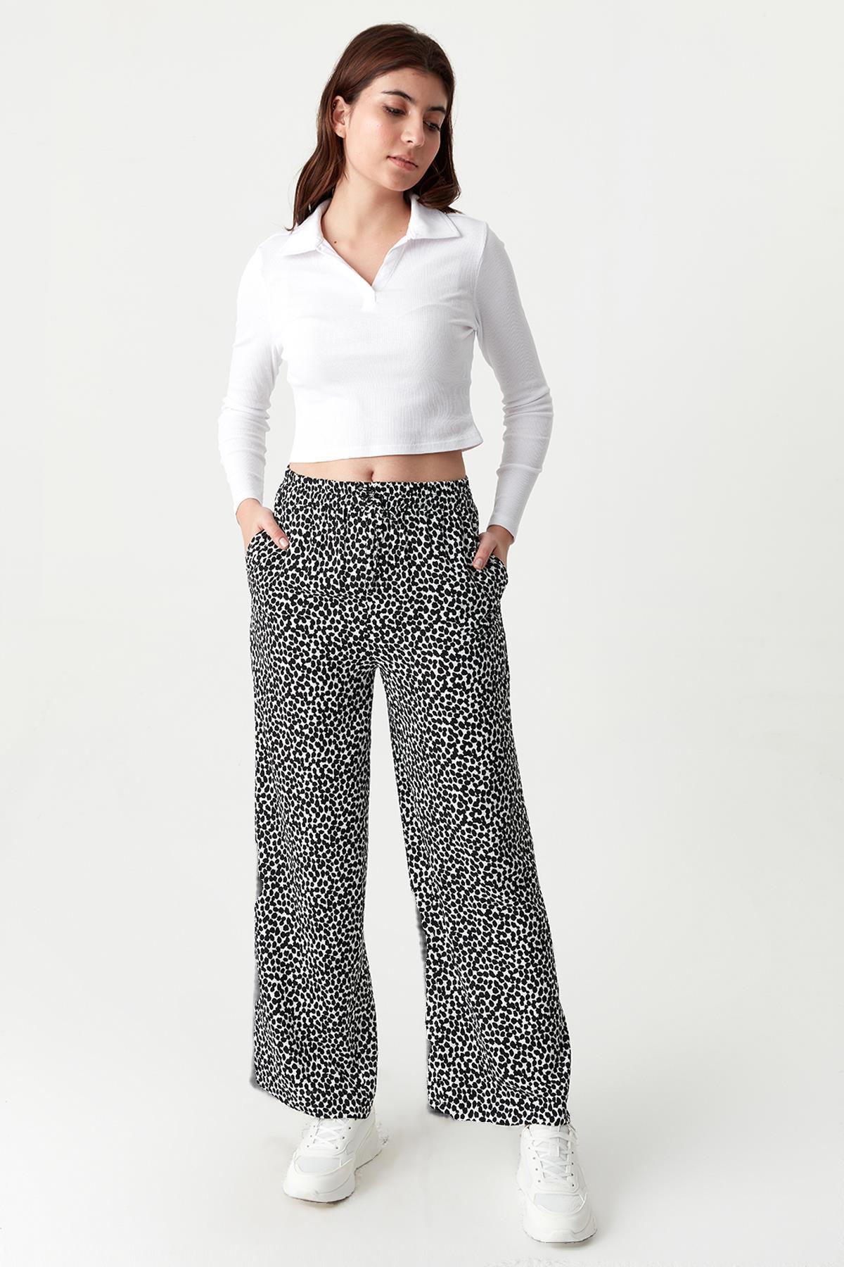 Kadın Beli Lastikli Geniş Paça Pantolon