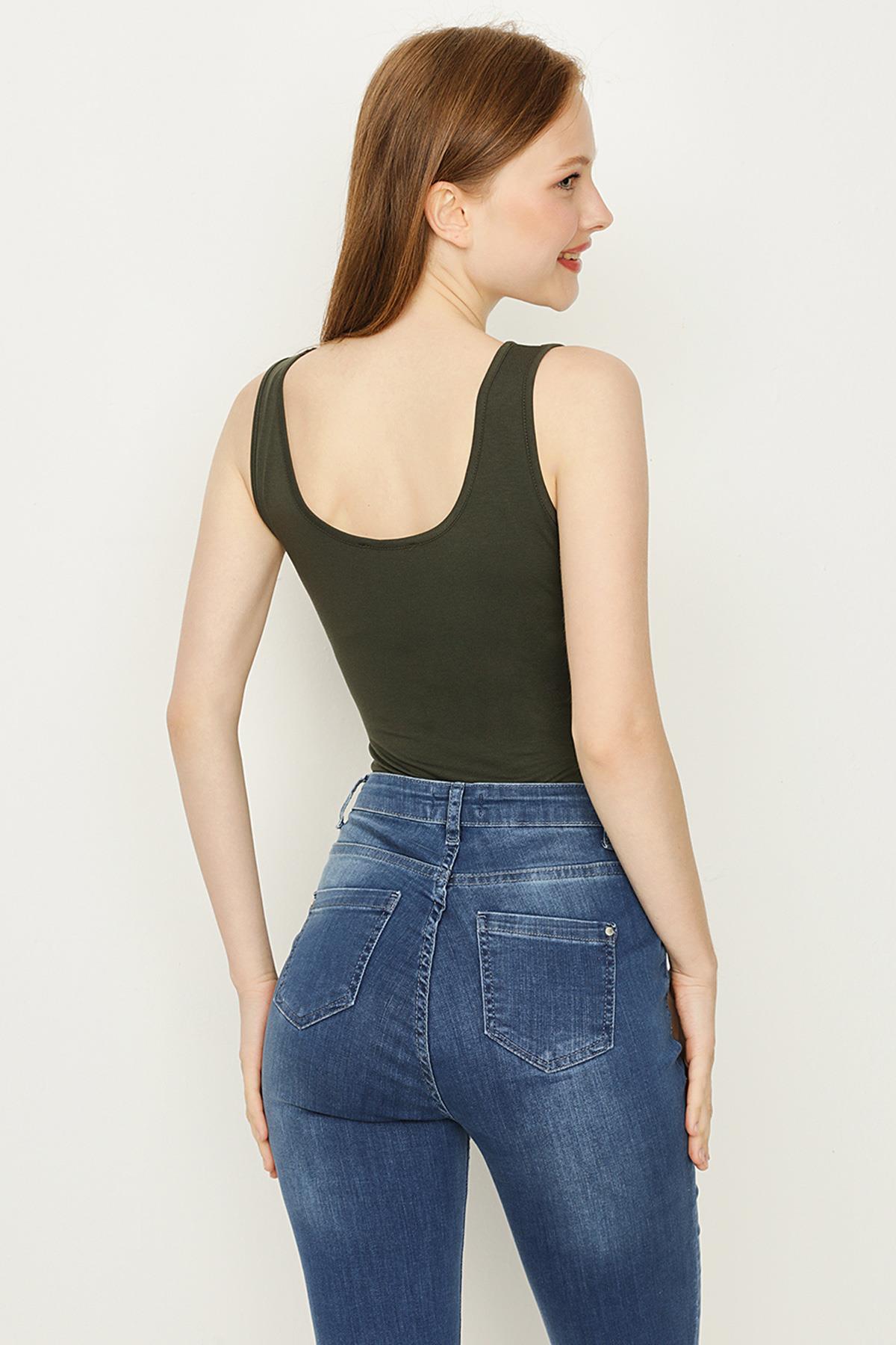 Kadın Bisiklet Yaka Alttan Çıtçıtlı Body · 453