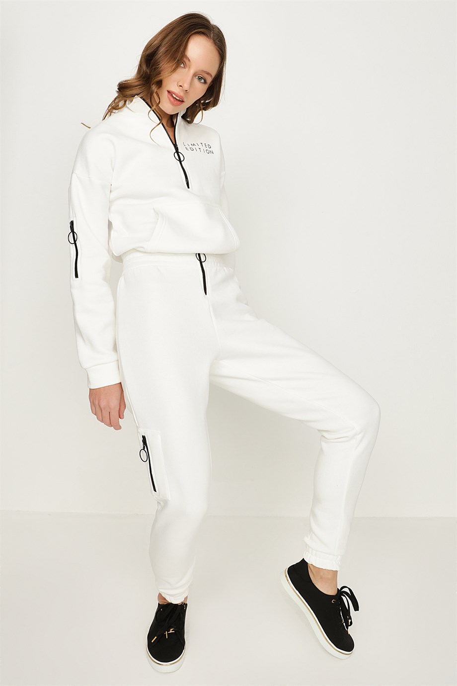 Kadın Limited Edition Jogger Pantolon · 53