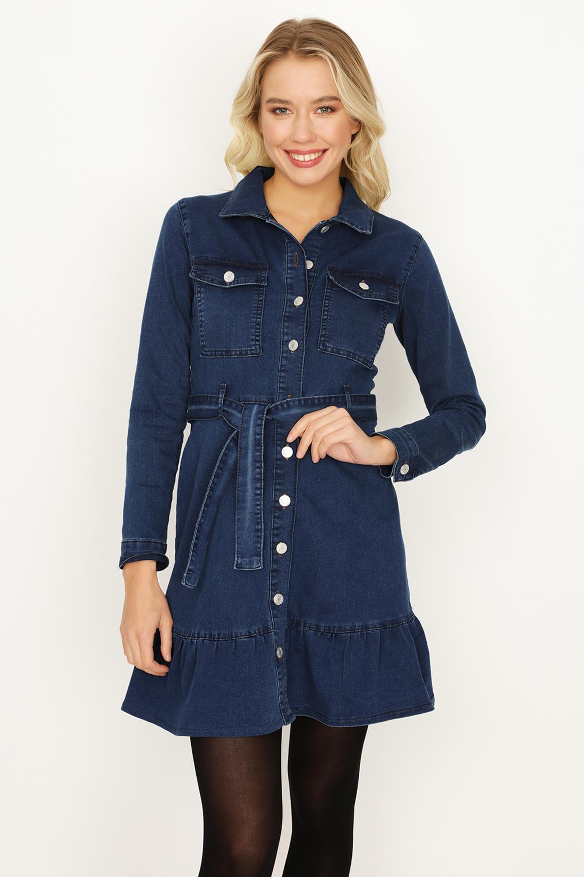Kadın Önden Düğmeli Kuşaklı Etekleri Fırfırlı Denim Elbise