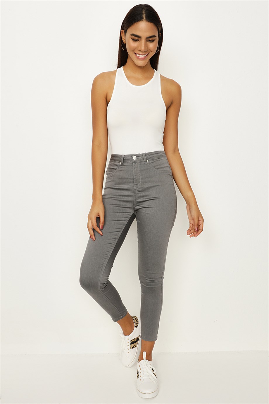 Kadın Yırtık Detaylı Yüksek Bel Skinny Jeans · 29