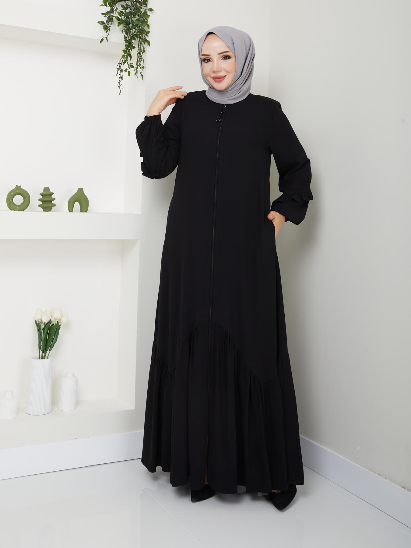 Zümra Ferace - Siyah