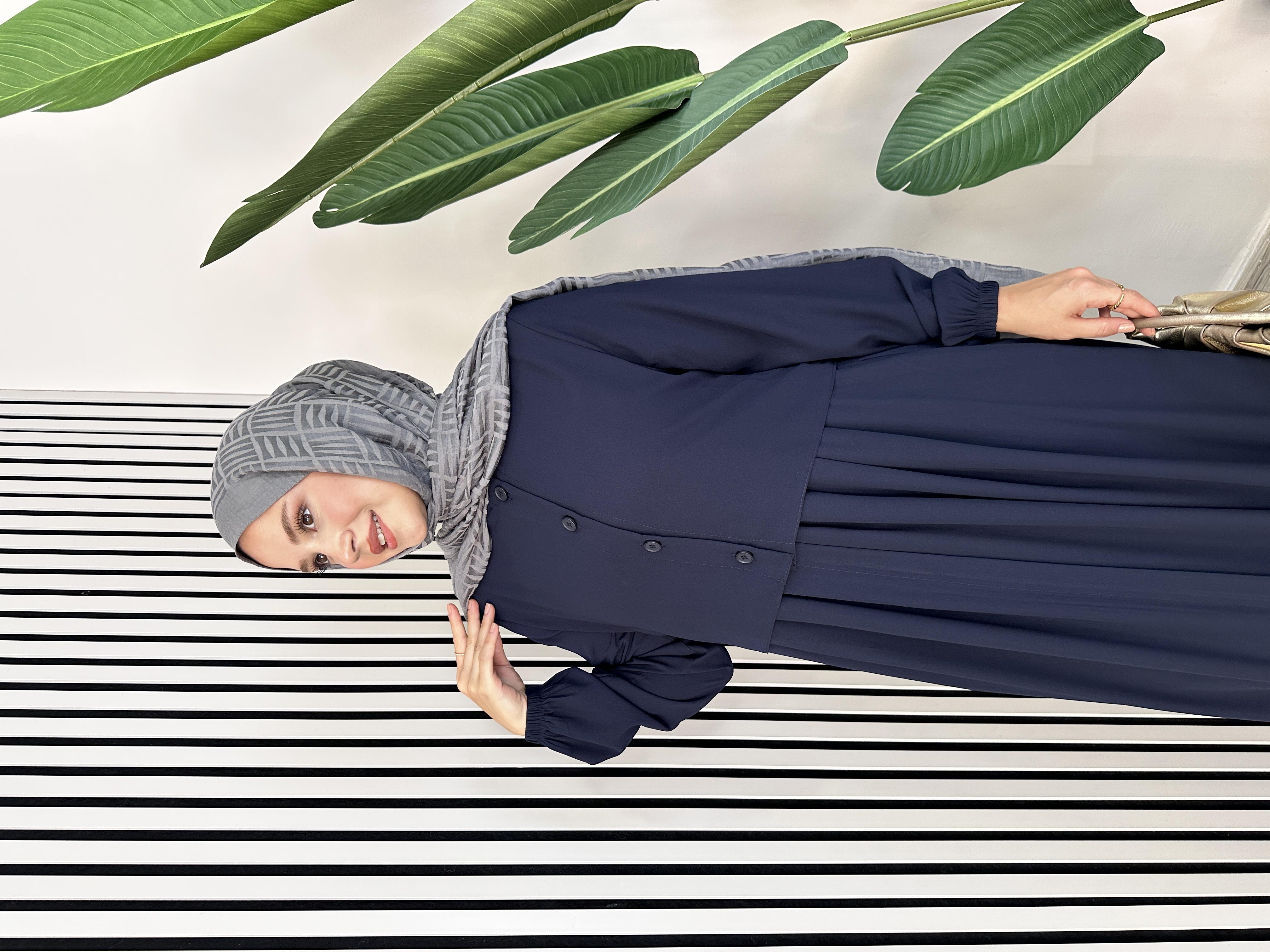 Minel Ferace - Lacivert