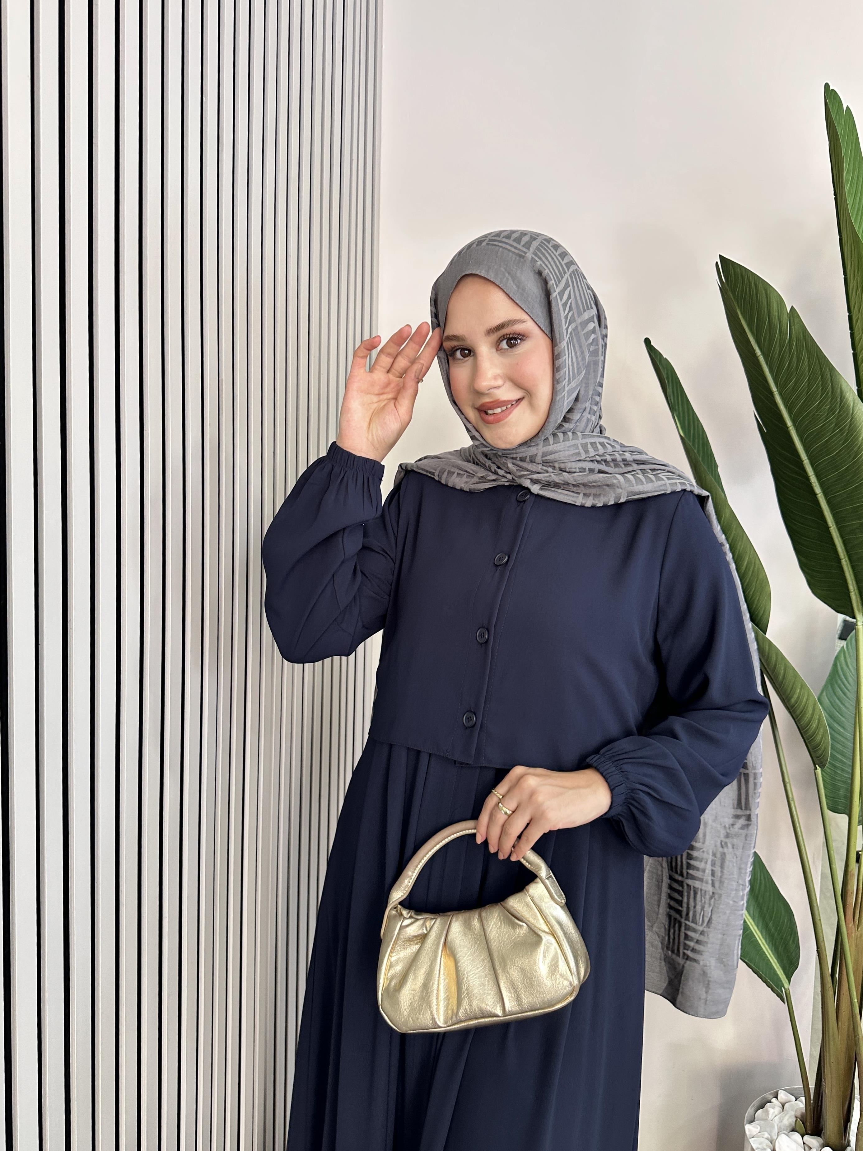 Minel Ferace - Lacivert