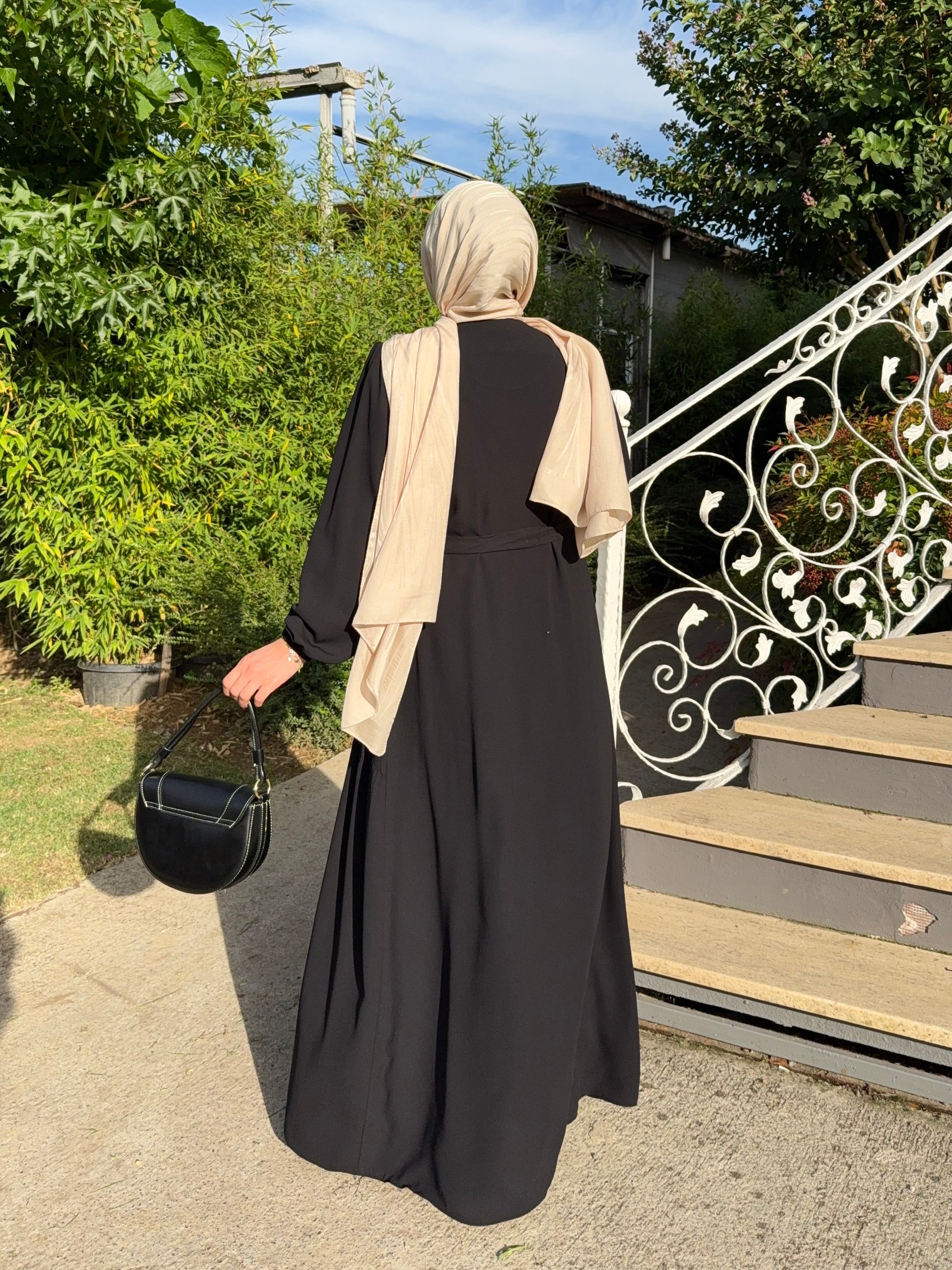 Hira Ferace - Siyah