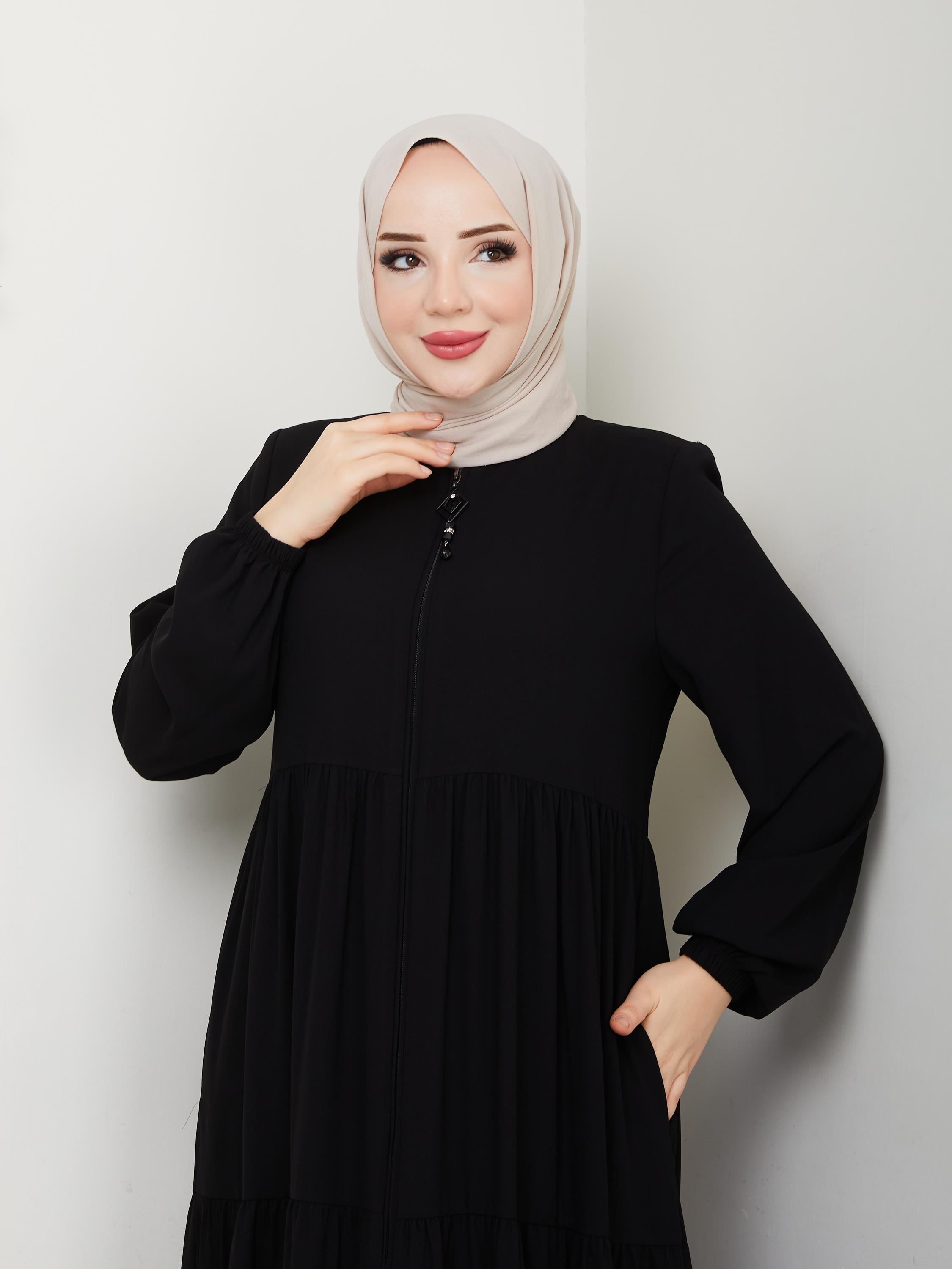 Kat Kat Büzgülü Ferace - Siyah