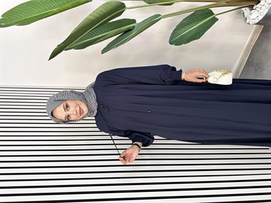 Hafsa Ferace - Lacivert