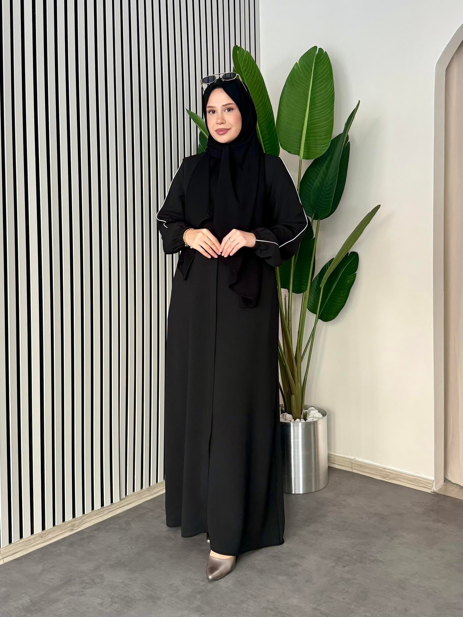 Biyeli Ferace - Siyah