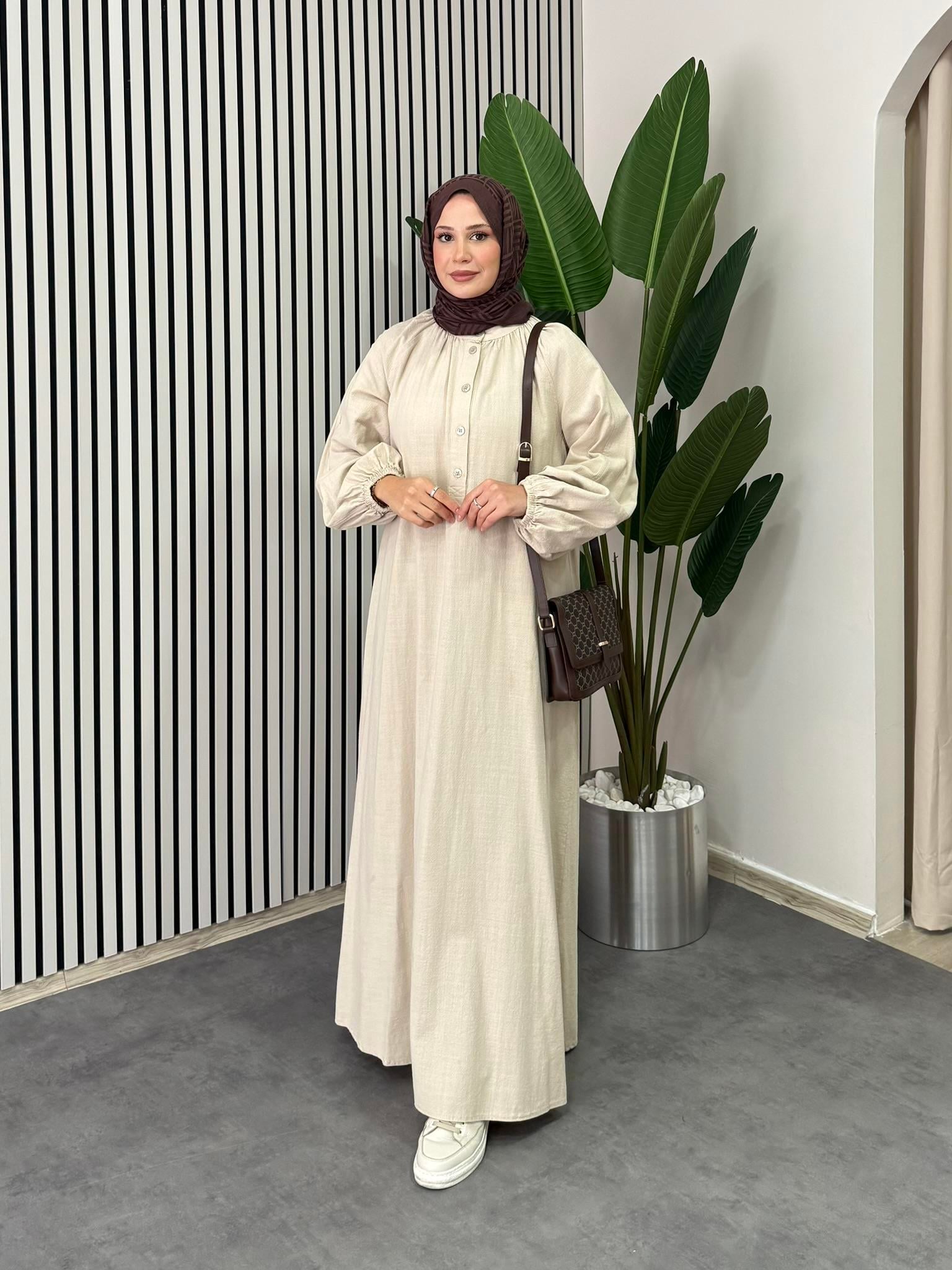 Eylül Ferace & Elbise - Taş