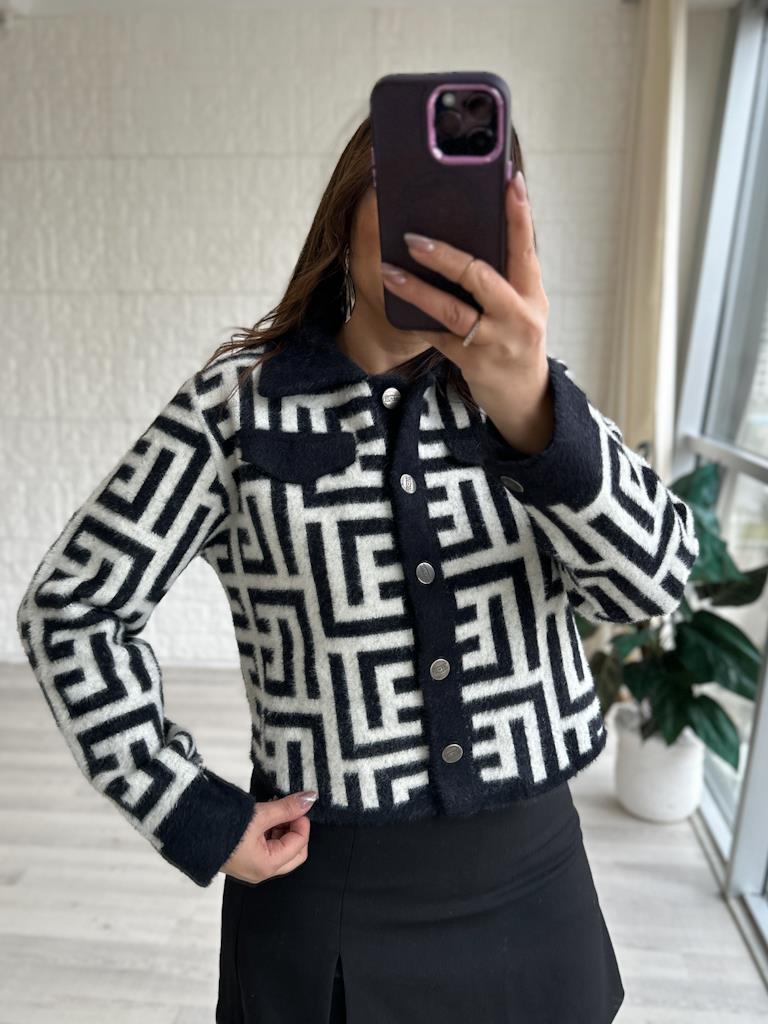 Angora Geometrik Desenli Ceket