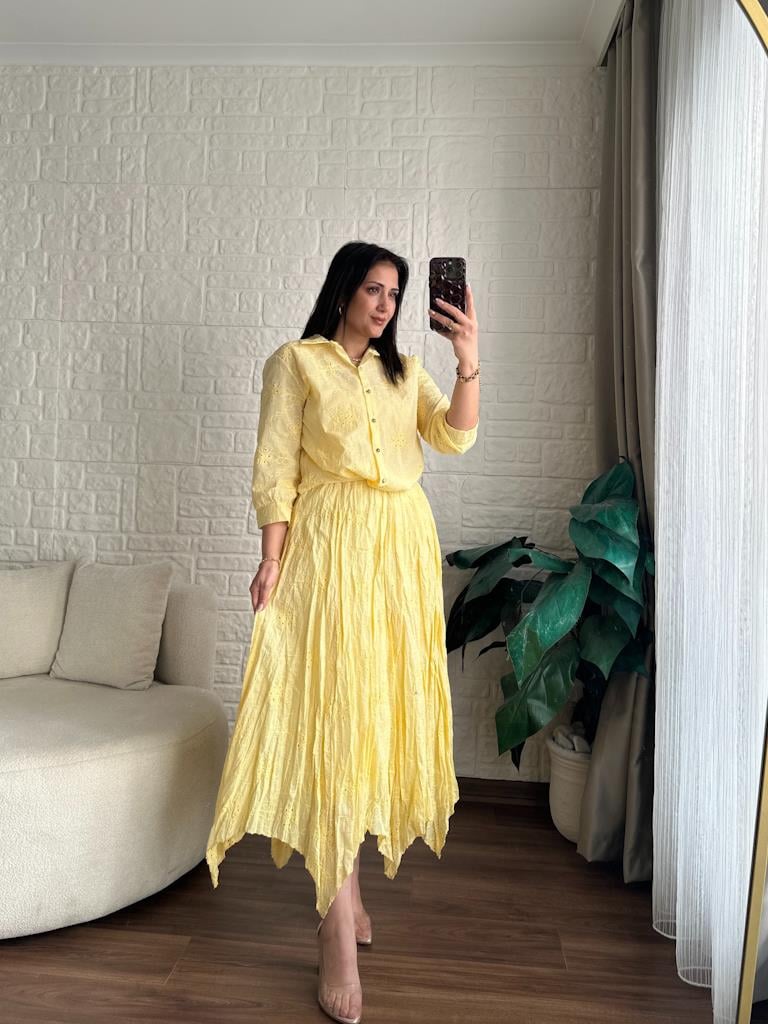 Asimetrik Kesim Etek Önü Düğümlü Gömlek Takım Sarı