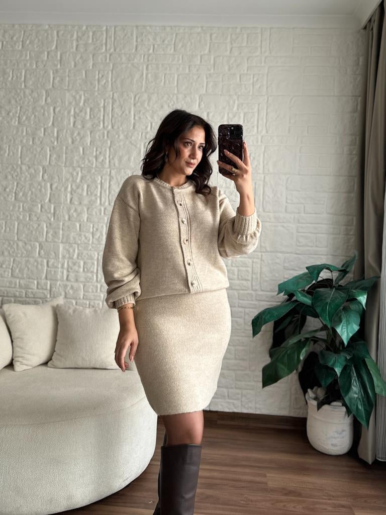 Bisiklet Yaka Hırka Etek Triko Takım Bej