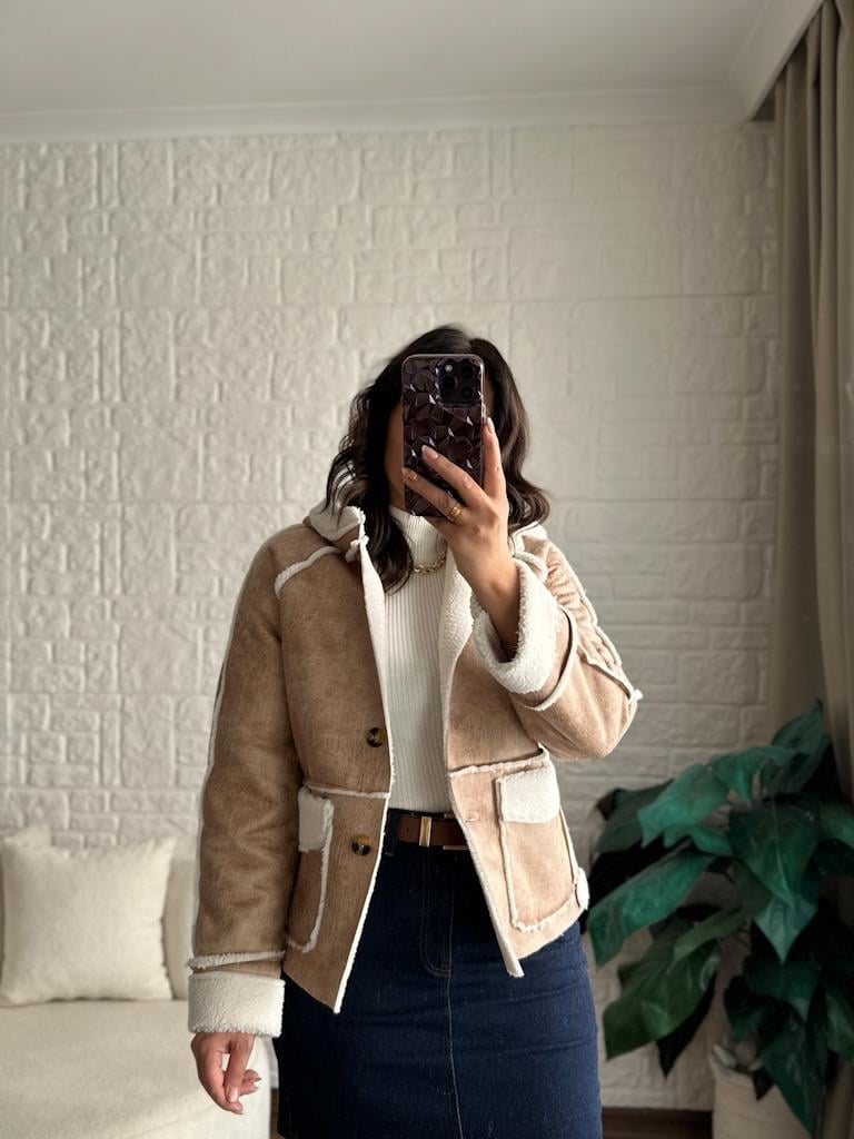 Çift Cepli Kapüşonlu Eskitme Pelüş Ceket Bej