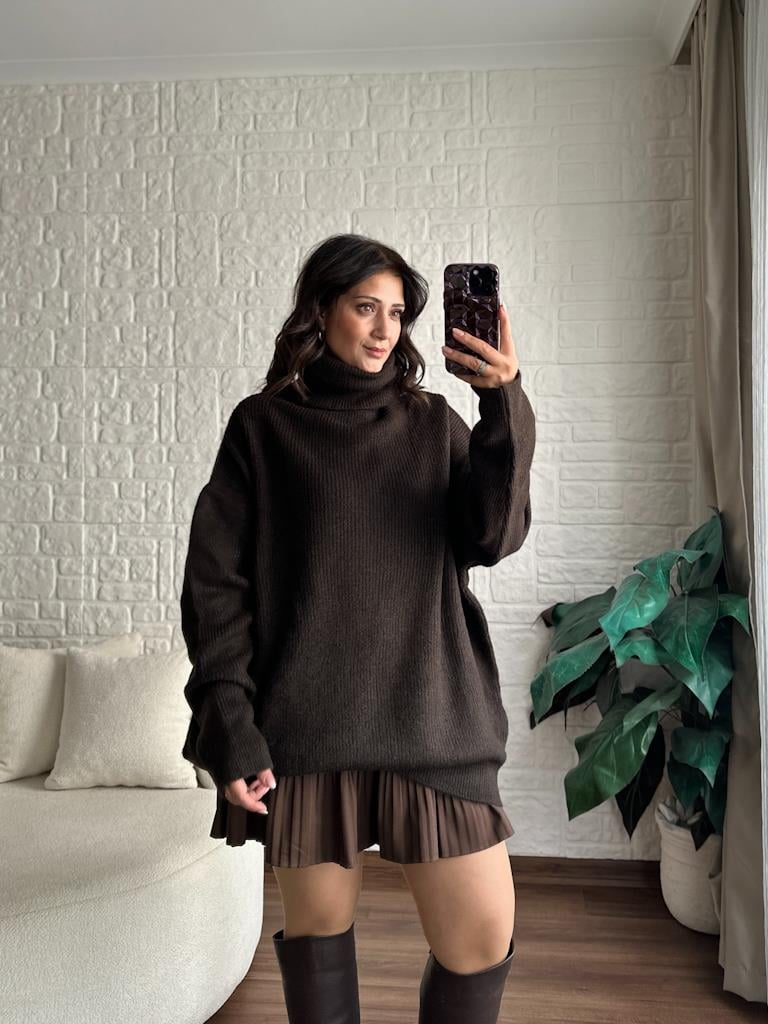 Dilvin Balıkçı Yaka Oversize Kazak Kahverengi