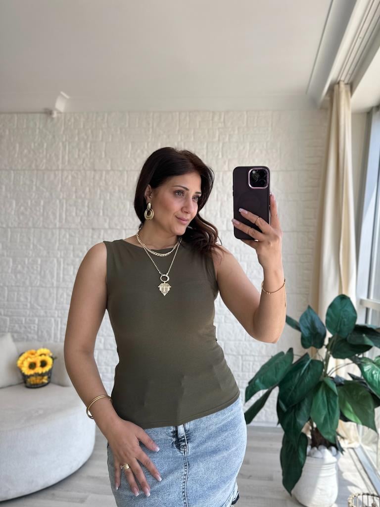 Dilvin Kayık Yaka Kolsuz Uzun Bluz Haki Yeşil