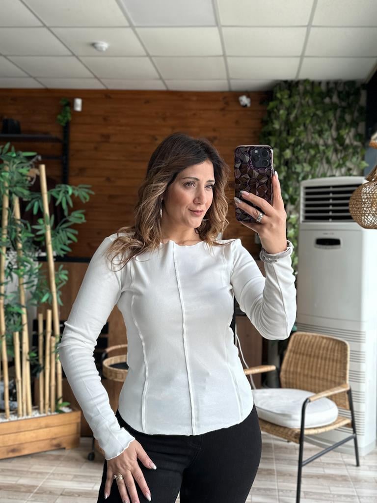 Karol Geniş Yaka Ters Dikiş Detyalı Bluz Ekru