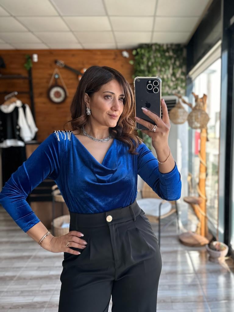 Lüx Kalite Vatkalı Omuz Taş Detay Bodysuit Saks Mavi