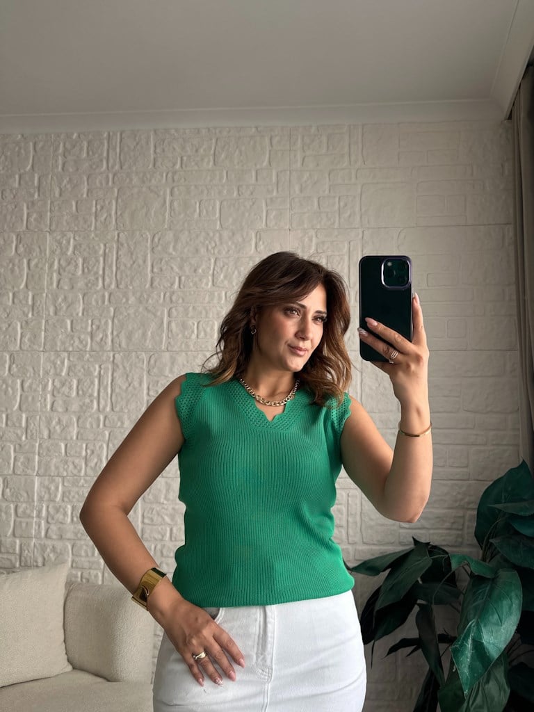 Merdiven Yaka Ajur Desenli Full Likralı Triko Bluz Yeşil