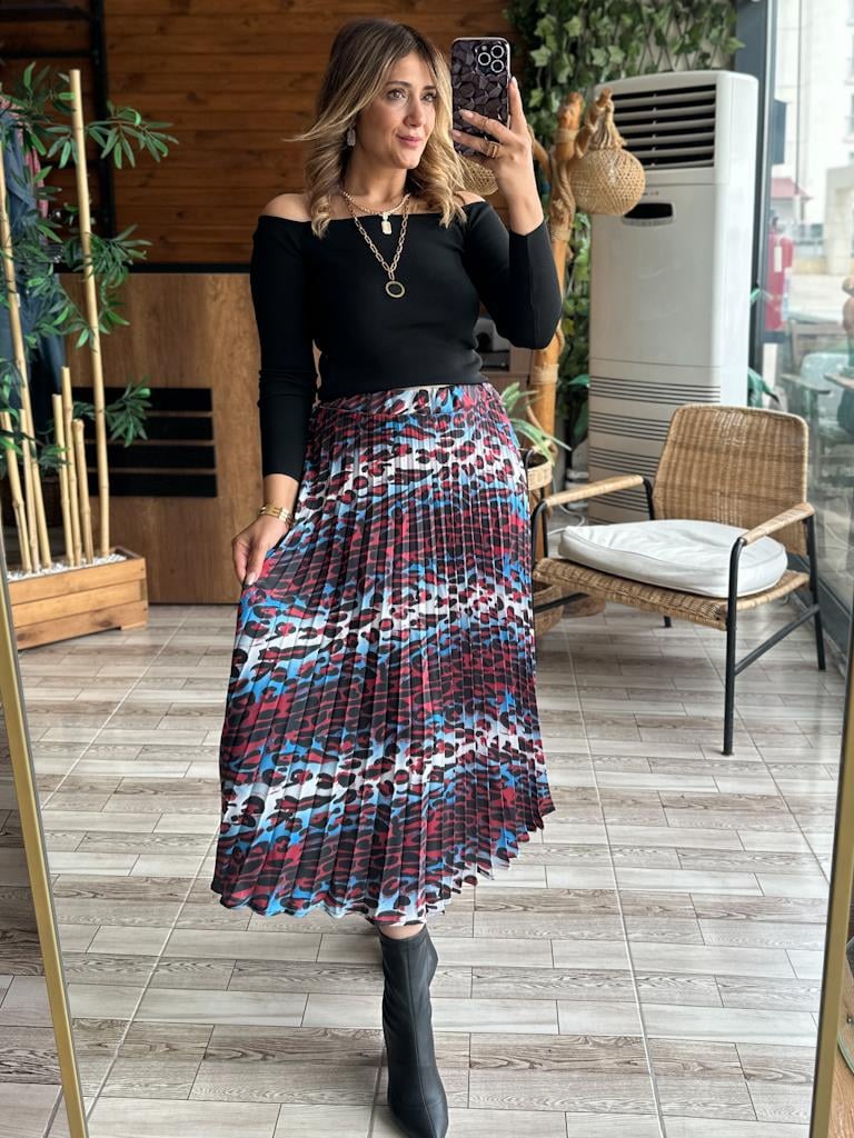 Orjinal Marka Beli Lastikli Bordo Desenli Etek