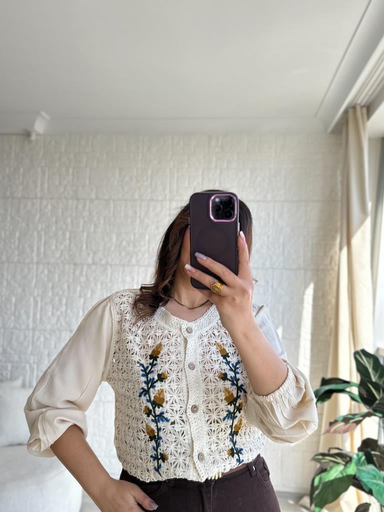 Otantik Ahşap Düğme Nakış İşleme Bluz