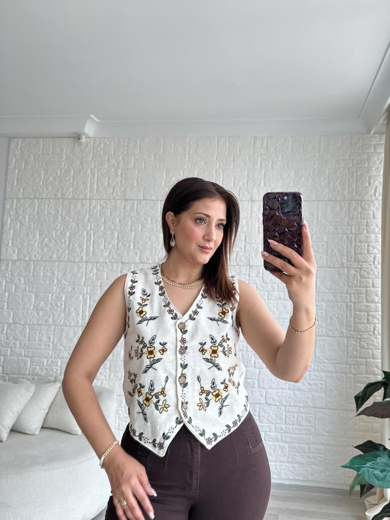 Otantik Çiçek Nakış İşleme Keten Yelek